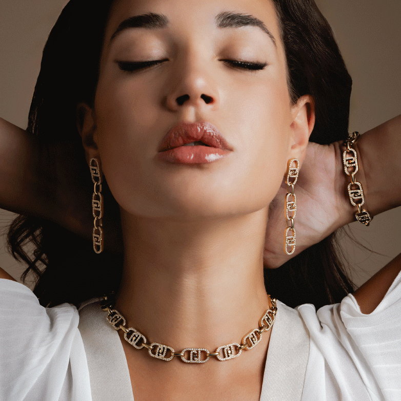 Sii Elegante. Sii Audace. Sii Liu Jo.